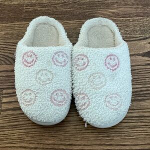 Cozy White and Pink Kids One Piece Slippers